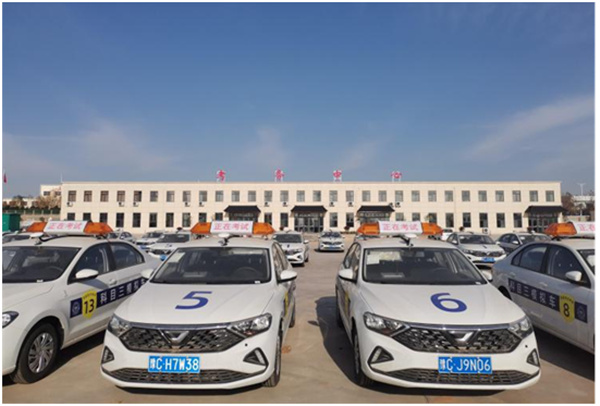 科三實(shí)用技巧，這6個(gè)地方千萬(wàn)別忘踩剎車(chē)！